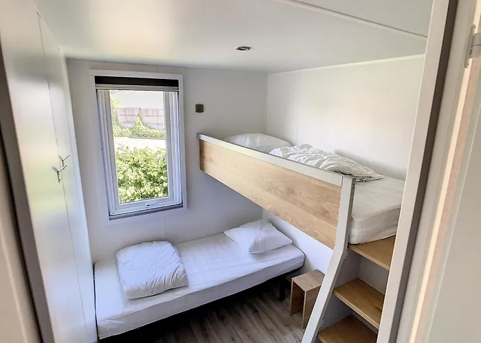 Mobil-home 35m², 3 Chambres, Terrasse Couverte, Piscine Chauffee, A 200m De La Plage, - Fr-1-361a-6 Jullouville-les-Pins