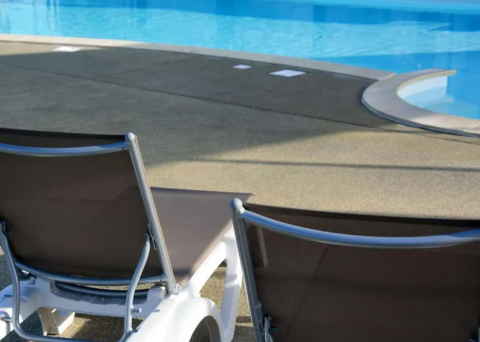 Mobil-home 35m², 3 Chambres, Terrasse Couverte, Piscine Chauffee, A 200m De La Plage, - Fr-1-361a-6 Jullouville-les-Pins