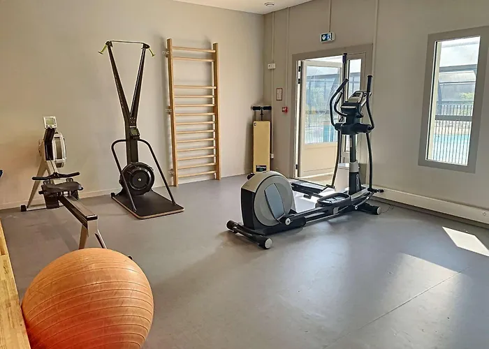 Mobil-home 35m², 3 Chambres, Terrasse Couverte, Piscine Chauffee, A 200m De La Plage, - Fr-1-361a-6 * Jullouville-les-Pins